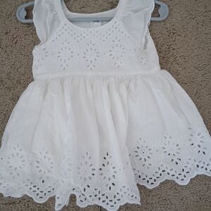 baby GAP White Eyelet Casual Kids Dress 6-12 Months